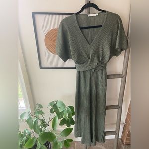 All In Favor Green Crepe Dress - US S